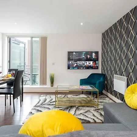 Apartamento Centre 2bed - With Balcony & Parking